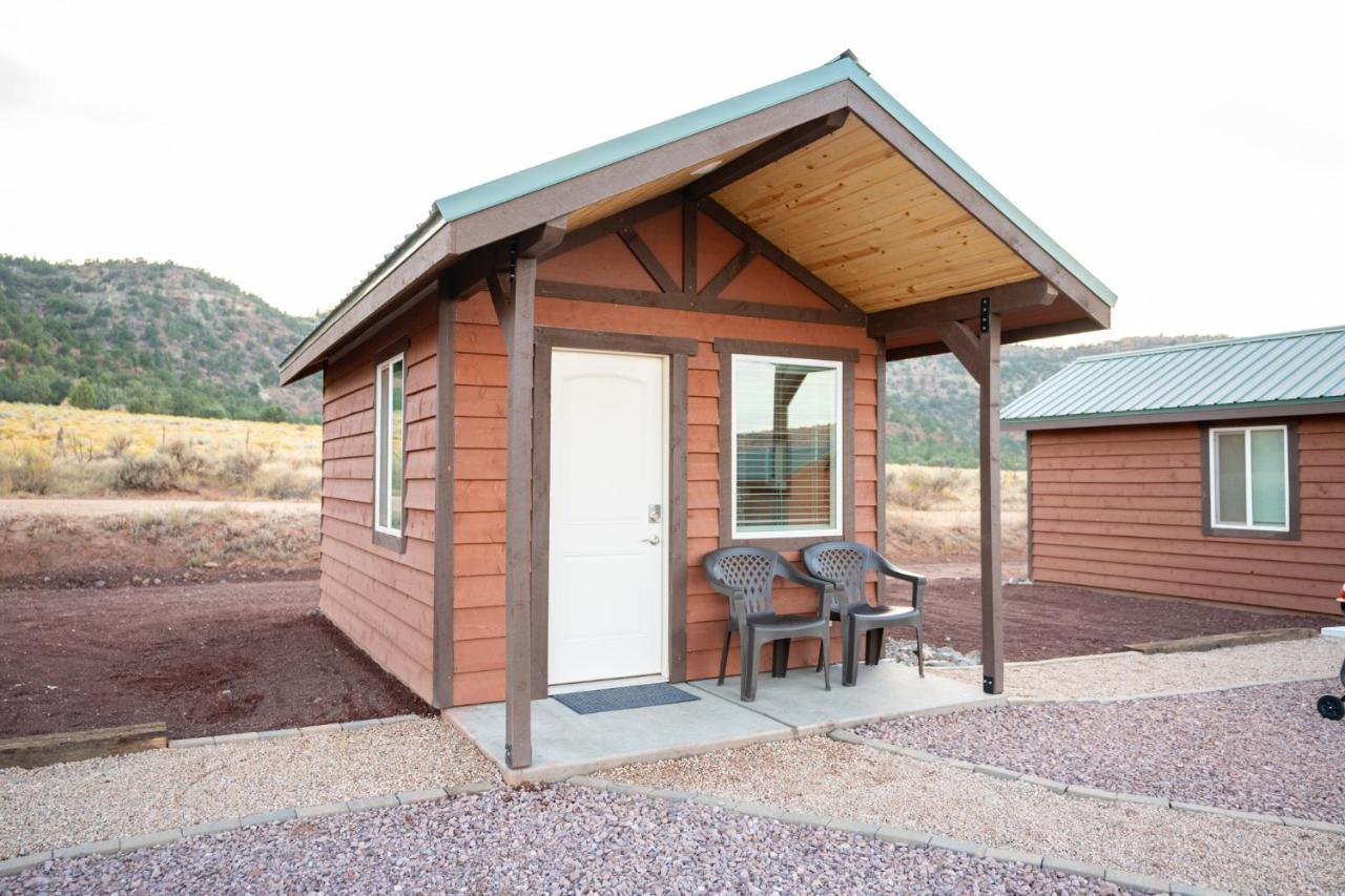 Apple Valley Gooseberry Lodges Zion National Park Area מראה חיצוני תמונה
