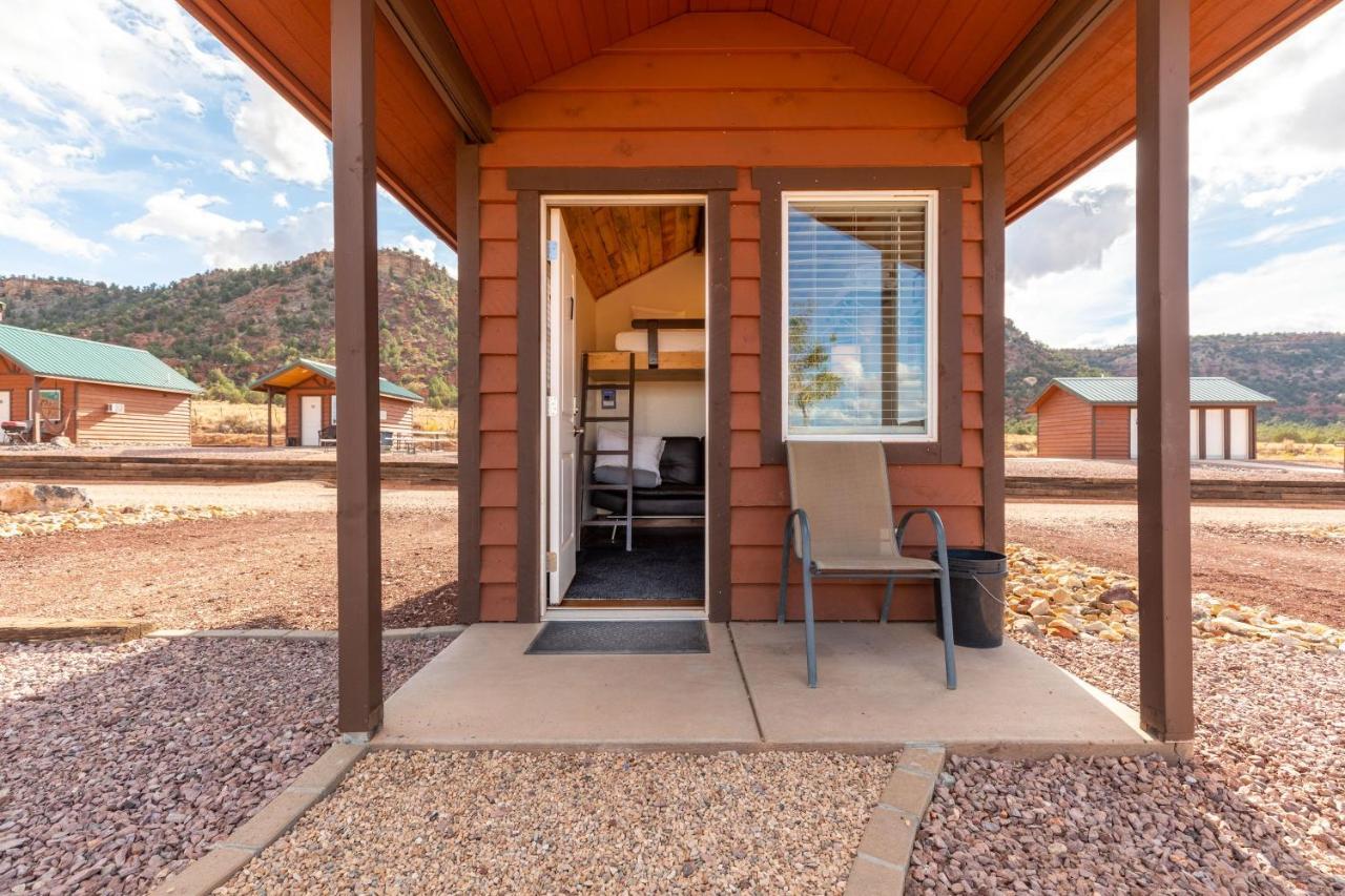 Apple Valley Gooseberry Lodges Zion National Park Area מראה חיצוני תמונה