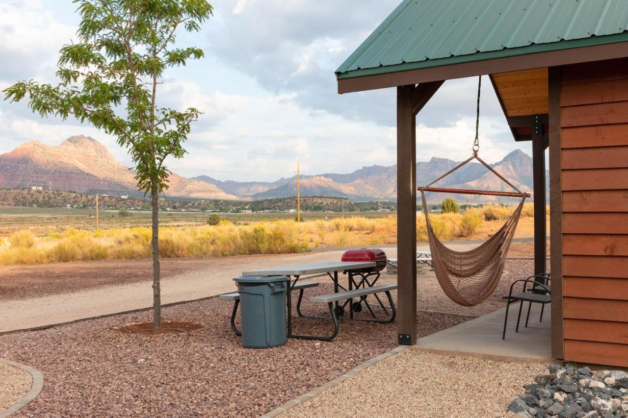 Apple Valley Gooseberry Lodges Zion National Park Area מראה חיצוני תמונה