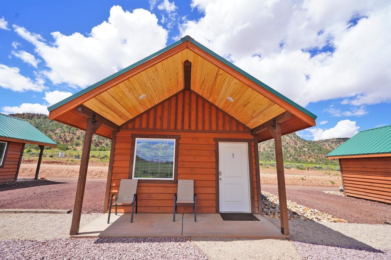 Apple Valley Gooseberry Lodges Zion National Park Area מראה חיצוני תמונה